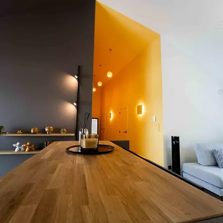 Luxury Penthouse & Terrace - Center