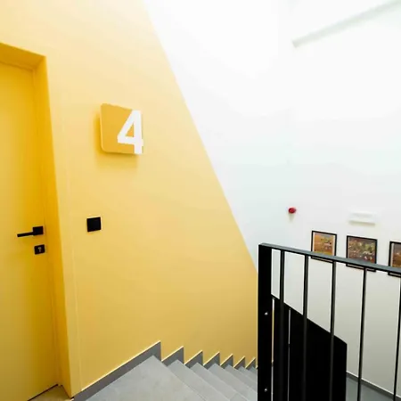 Luxury Penthouse & Terrace - Center * Mons